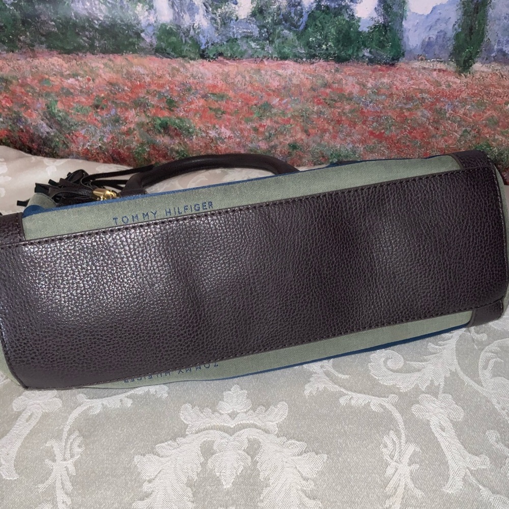 Tommy Hilfiger Blue & Gray Striped Canvas & Brown Leather Satchel Purse Like New - Picture 11 of 11